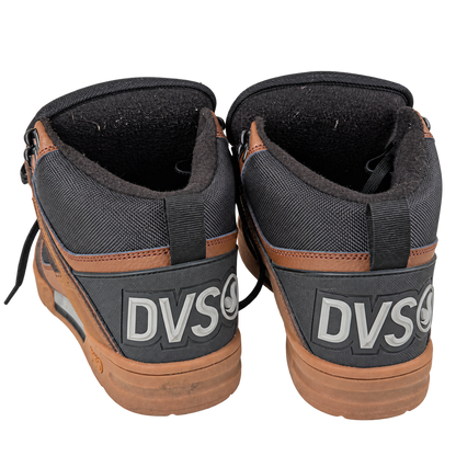dvs skate sneakers