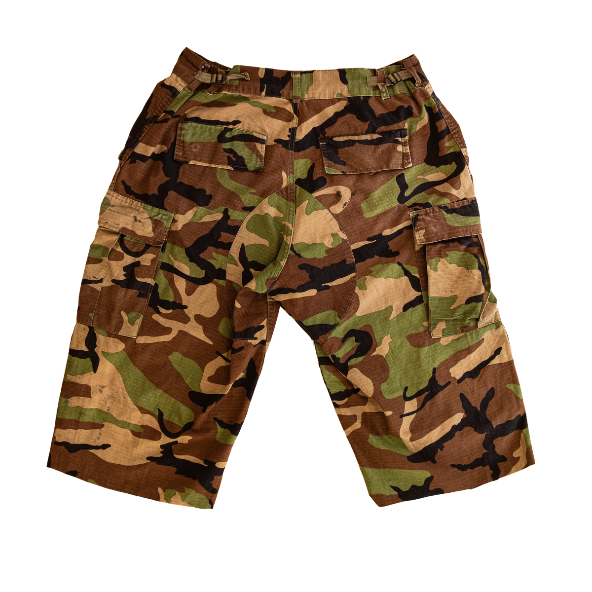 camo cargo shorts